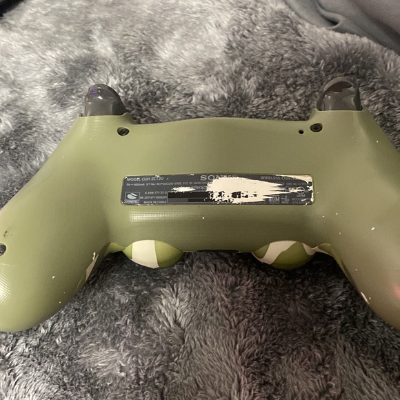 PS4 controller - Picture 2 of 5